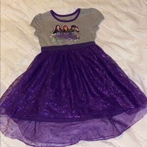 Disney Descendants dress, small (6-6x)